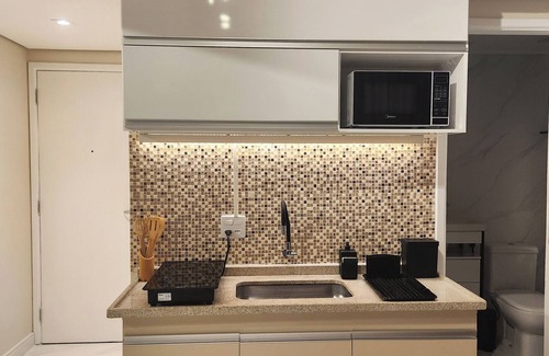 Vila Olimpia Apartment | Renovated and cozy flat with comfortable space for work and kitchen