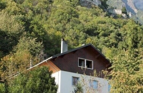 Saint-Pierre-d'Albigny House | Renovated country farm located between Chambéry and Albertville, towns of Art and History. Situation id