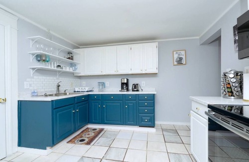 East Durham Apartment | Renovated 3 bedroom close to downtown!