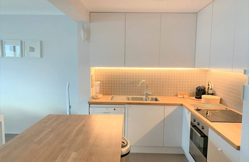 Sint-Idesbald Apartment | Renovated 3-bedroom flat with superb panoramic sea views