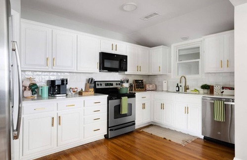 North Charleston House | Renovated! 4 Bedroom House in Park Circle!