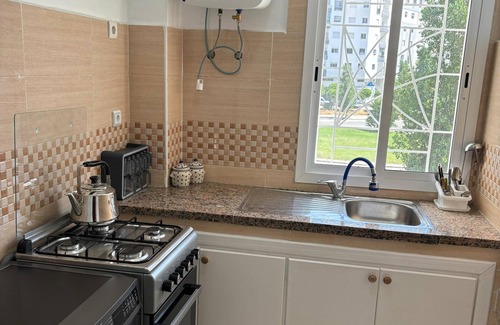 Bni Makada Apartment | Renovated 60m apartment, 2 min from bus station