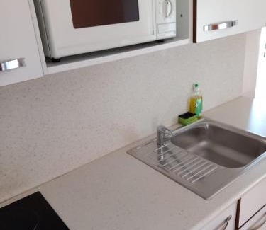 Enge Apartment | Renovated Apartment Near Zurich Lake Sees Self Checkin