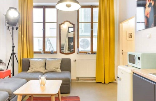 Mala Strana Apartment | Renovated bohemian loft apartment near Prague Castle