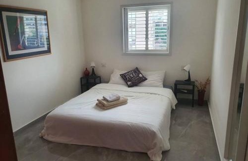 Tel Aviv Apartment | Renovated central 4 bedroom apt with great terrace and Bomb Shelter