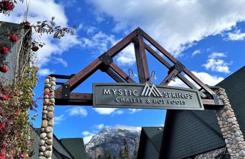 Canmore Ski Chalet | Renovated Chalet at Mystic Springs, Mountain Views, Pets Welcome!