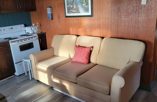 Northfield Ski Chalet | Renovated Chalet facing lac Heney in Gracefield Quebec