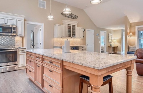 West Yarmouth House | Renovated, charming 4-bedroom house with AC and WiFi in serene West Yarmouth
