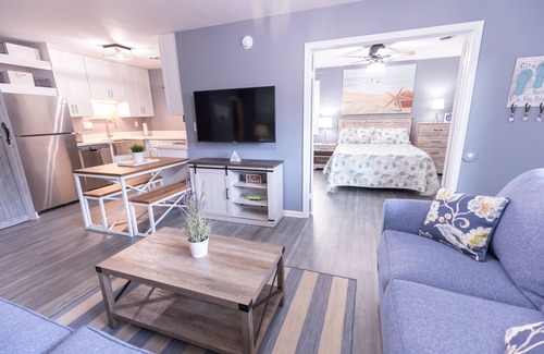 North Ocean City Condo | Renovated Condo w/Private Courtyard and Free WIFI