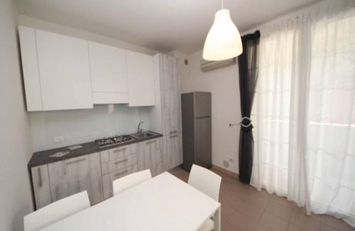 Rosapineta Apartment | Renovated flat located in Rosolina near the sea