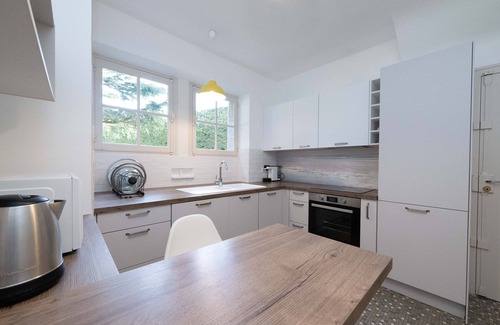 Saint-Cast-le-Guildo Villa | Renovated villa in park, very large sea view, 5 minutes walk from the beach