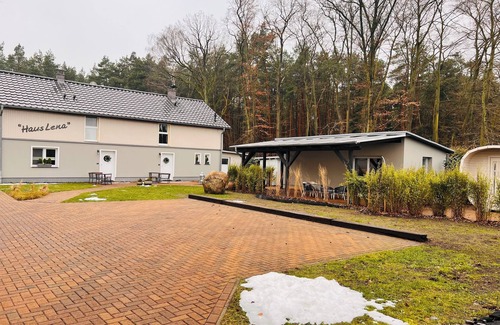 Leopoldshagen House | Renovated, fully equipped bungalow right next to the nature park