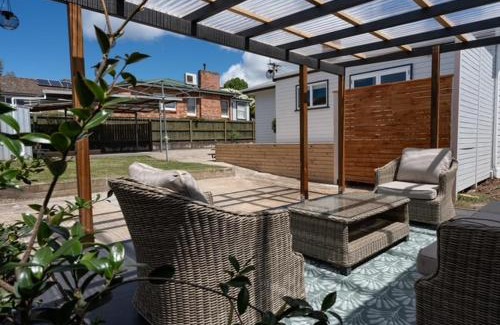 Newstead Apartment | Renovated Homely Home