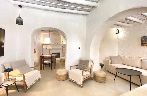 Mojacar Apartment | Renovated house in the historic center