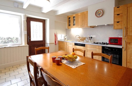 Gourgeon Cottage | Renovated house with garden and bikes, close to nature