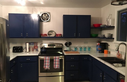 Willsboro Cottage | Renovated in 2016! Sleeps 10+, Beach, Dock, Sunsets, Relax, Fish!