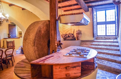 Otricoli House | Renovated manor with private garden, private pool and air conditioning