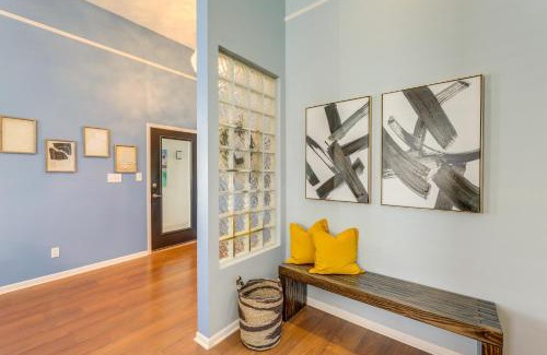 Downtown Apartment | Renovated San Marcos Vacation Rental with Balcony!