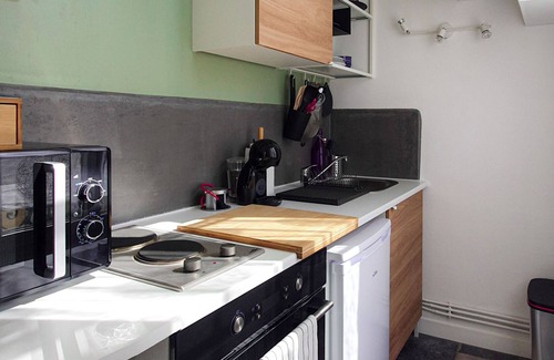 Hastings Apartment | Renovated Studio in the Heart of Caen