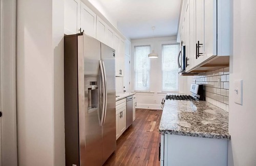Central Business District Condo | Renovated urban hideaway near Findlay Market & OTR