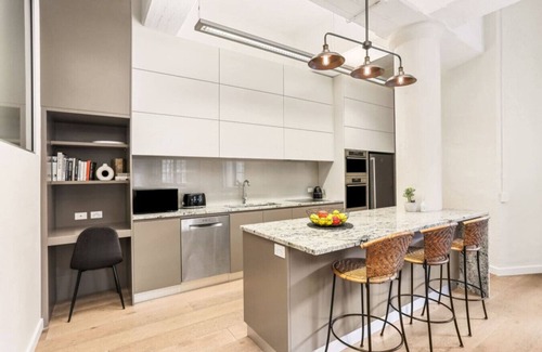 Dawes Point Apartment | Renovated Warehouse Conversion In Heart Of Sydney!