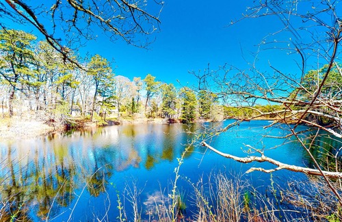 East Harwich House | Renovated waterfront home with great deck, 2 kayaks & pond beach access