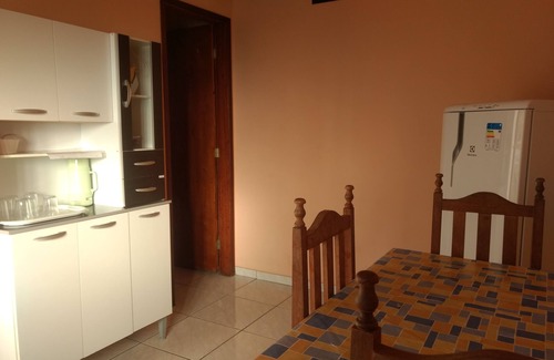 Praia do Morro Apartment | RENT APARTMENT QUITINETE-4 (KITNET) BEACH OF MORRO GUARAPARI WITH GARAGE