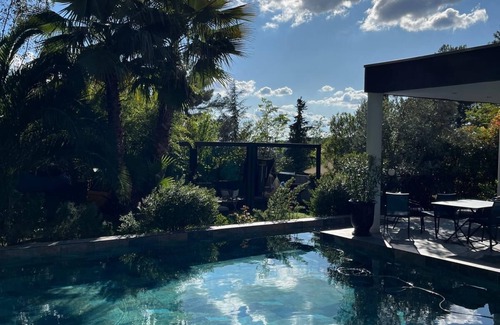 Grand Sud Villa | Rent contemporary architect villa 200m2 Aix en Provence
