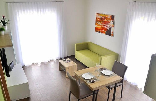 Rietheim-Weilheim Hotel | rent-my-apartment