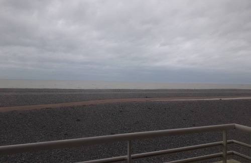 Mesnil-Val Apartment | Rental apartment facing the sea (Cayeux-sur-Mer) Baie de Somme
