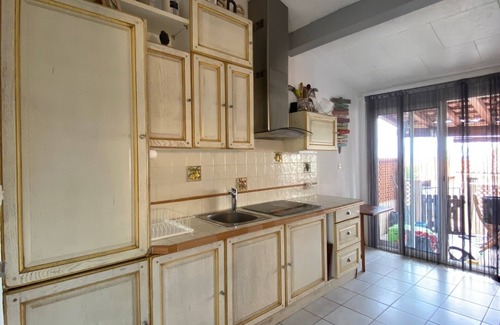 Molini Condo | Rental in small condominium by the sea Agosta plage