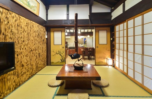Higashi-osaka Apartment | Rental of an old private house Providing a safe an - My home / Higashiosaka Ōsaka