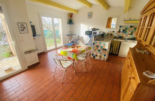 Lorgues Villa | RENTAL, PETS ACCEPTED, SWIMMING POOL, PARKING, PRIVATE GARDEN, WIFI