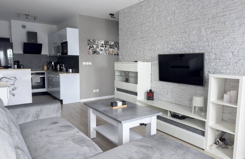 Grunwald Apartment | RentPlanet - Apartament przy Lotnisku