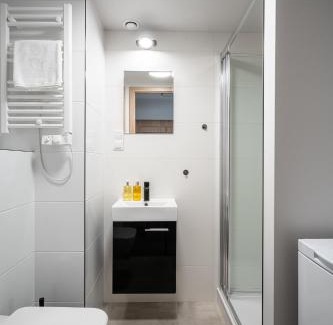 Fabryczna Apartment | RentPlanet - Apartamenty Zarembowicza II