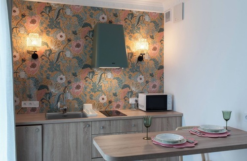 Stare Miasto District Apartment | RentPlanet - Studio przy Dworcu Głównym