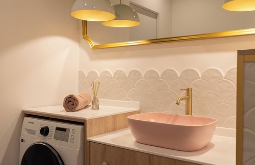 Stare Miasto District Apartment | RentPlanet - Studio przy Dworcu Głównym