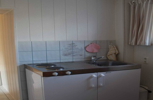 Alt Gaarz Apartment | Rerik Coastal Garden Retreat