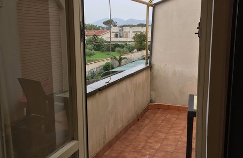 Marina di Cerveteri Apartment | Residence "L 'Approdo" with swimming pool and tennis courts very close to the sea