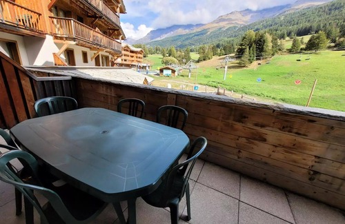 Val Cenis Apartment | Residence Le Criterium - 3 pieces for 6 persons
