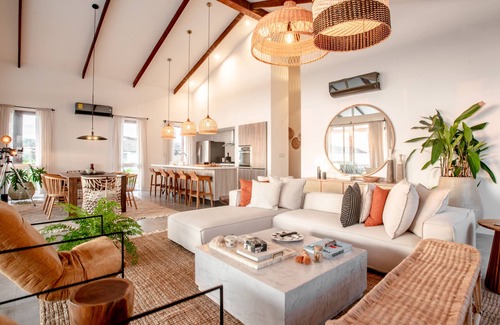 Las Escobas del Venado House | Residence 51 - Blue VenaonA luxury 4 bedroom 4.5 bathroom beachfront residence