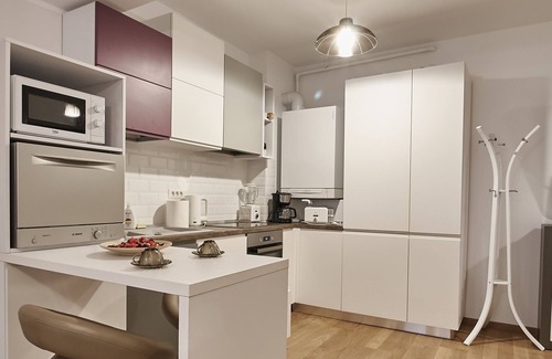 Sector 2 Apartment | Residence apartment
