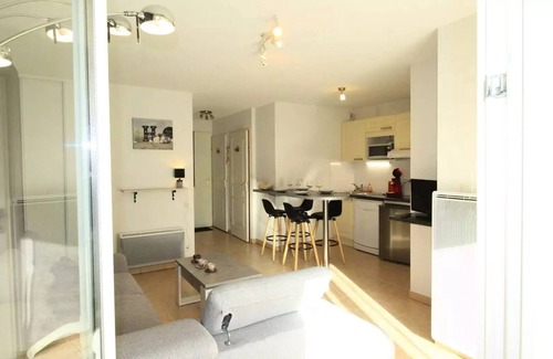 Montauban-de-Luchon Apartment | Residence Balcons Du Golf - MONTAUBAN DE LUCHON T3 4 PERS - SOUTH VERANDA - PRIVATIVE JARDIN 58M2