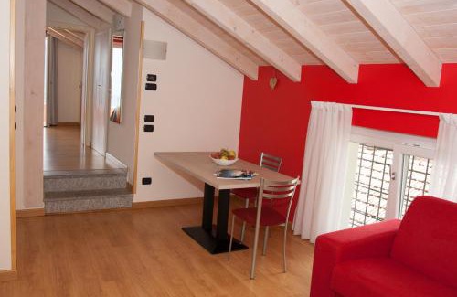 San Carlo Apartment | Residence CaFelicita - Apartments Lake View - Infinity Pool - Jacuzzi
