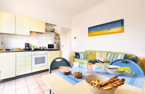 Oggebbio Apartment | Residence Casa & Vela Two-room Apt. 6 Pax