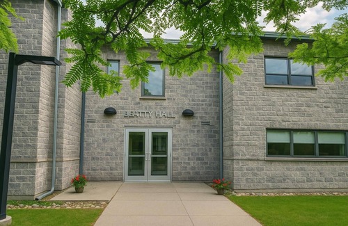 Brockville Apartment | Residence & Conference Centre-Brockville
