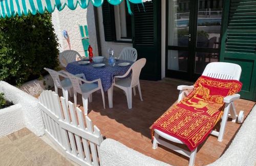 Jesolo Apartment | RESIDENCE EL PALMAR FRONTE MARE, FRONTE SPIAGGIA (5 metri), FRONTE PISCINA (4 metri)