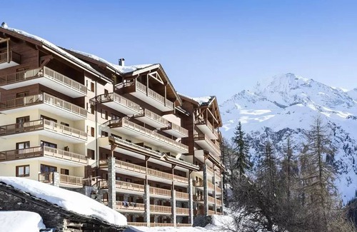 Sainte-Foy-Tarentaise Apartment | Residence Club MMV L'Etoile des Cimes* - 2 Rooms 4 People Comfort