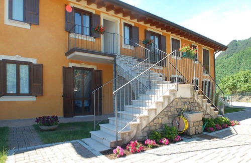 Tignale Apartment | Residence Garden: Two-room apartment with garden