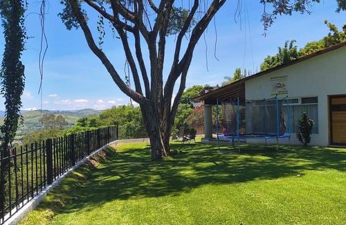 Ixtapan de la Sal House | Residence in Rancho San Diego